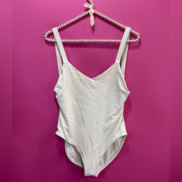 Vitamin A Leah Eco Rib One Piece Swimsuit White - Picture 2 of 6